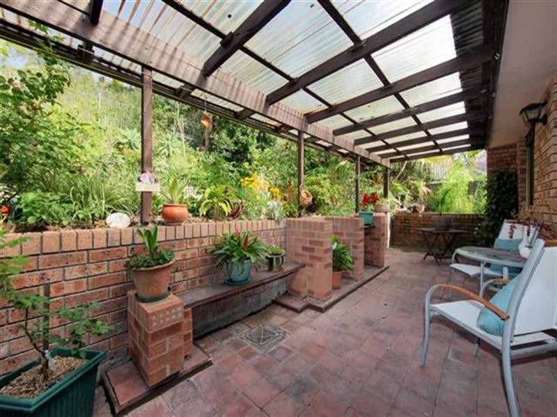 22 Elvidge Crescent, Kotara NSW 2289