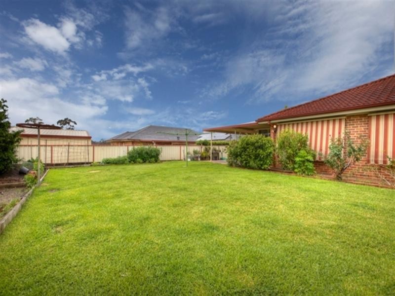 6 Citrus Close, Cameron Park NSW 2285