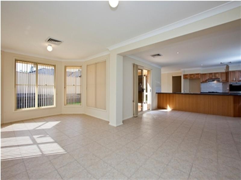 9 Farrier Court, Maryland NSW 2287