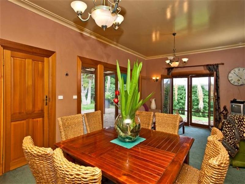 1 Neal Close, Minmi NSW 2287