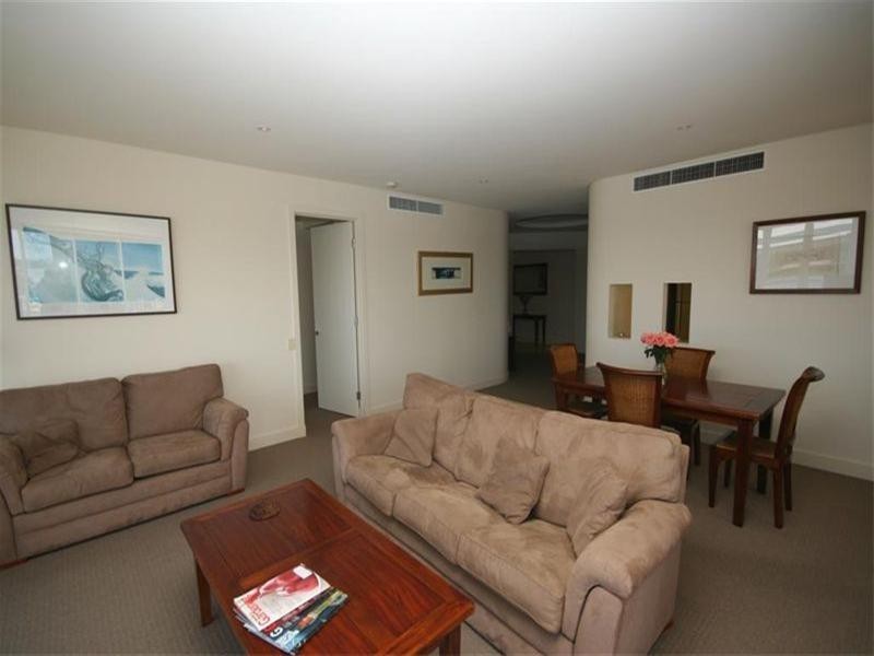 41/304 Wharf Road, Newcastle NSW 2300