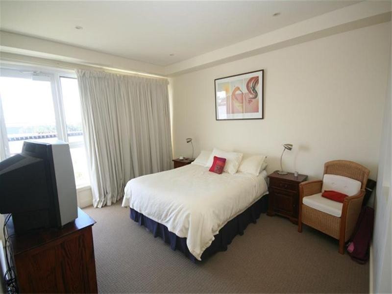 41/304 Wharf Road, Newcastle NSW 2300