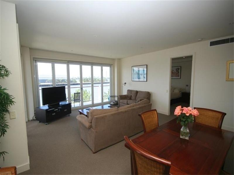 41/304 Wharf Road, Newcastle NSW 2300