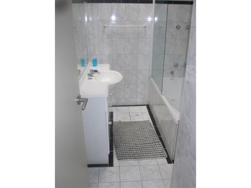 14 Alder Crescent, Gateshead NSW 2290