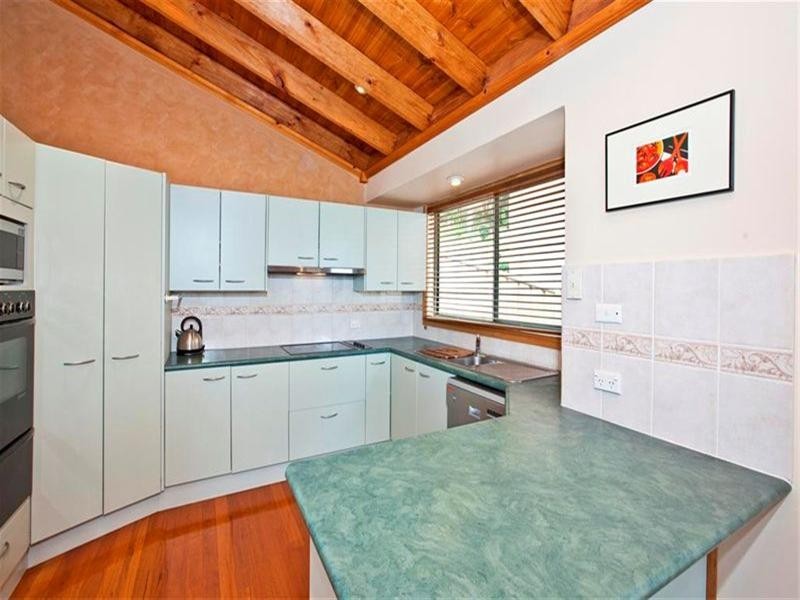 17 Chelston Street, Warners Bay NSW 2282