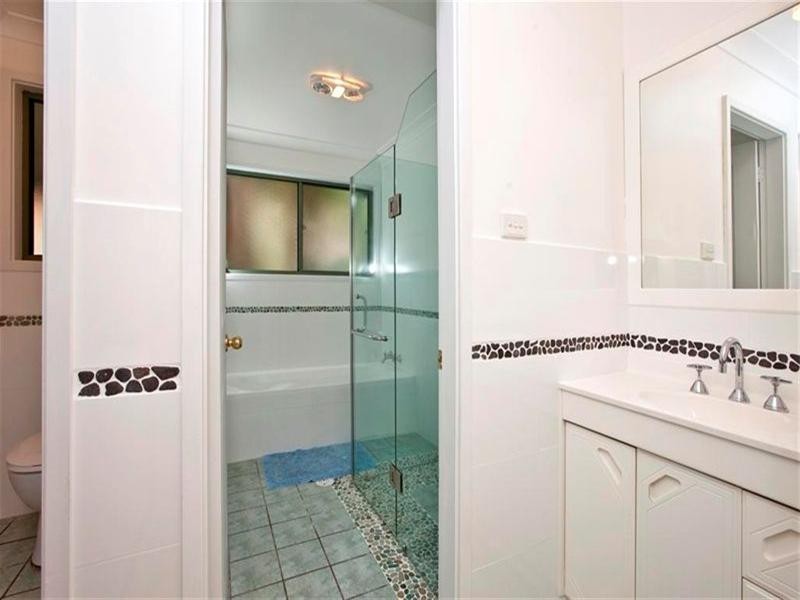 17 Chelston Street, Warners Bay NSW 2282