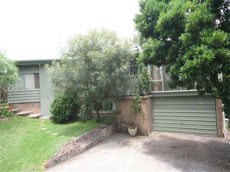12 Raymond Street, Speers Point NSW 2284