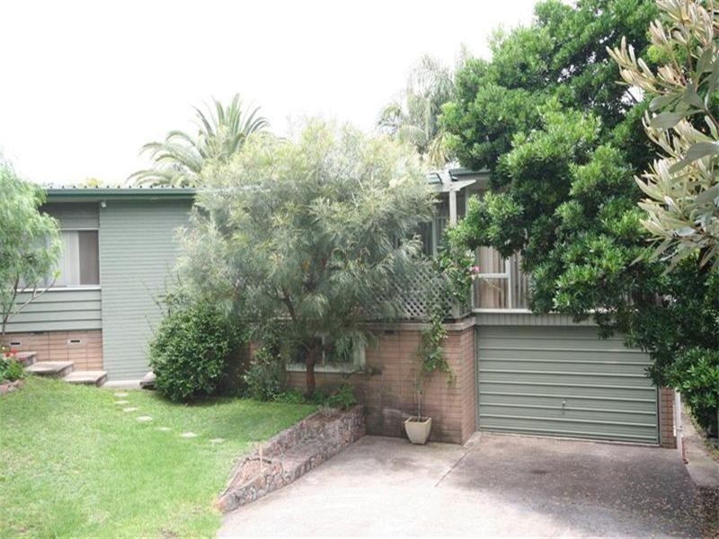 12 Raymond Street, Speers Point NSW 2284