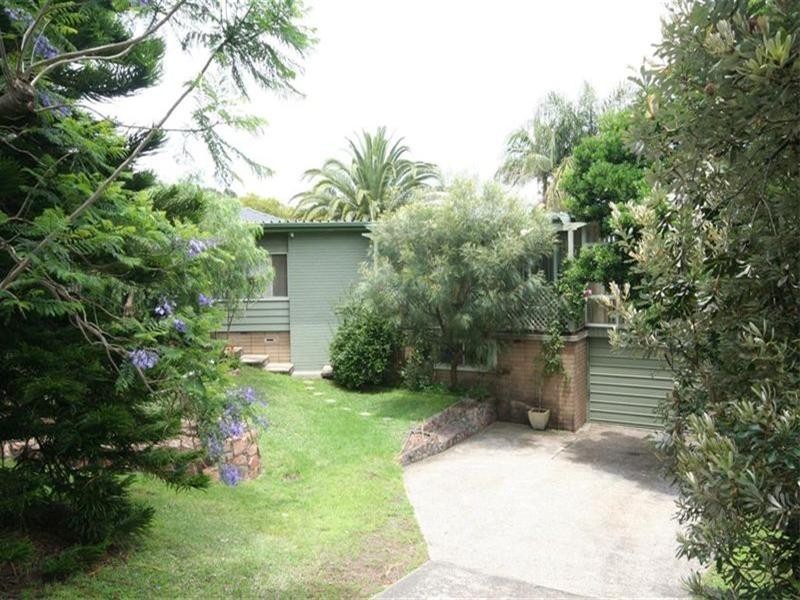 12 Raymond Street, Speers Point NSW 2284