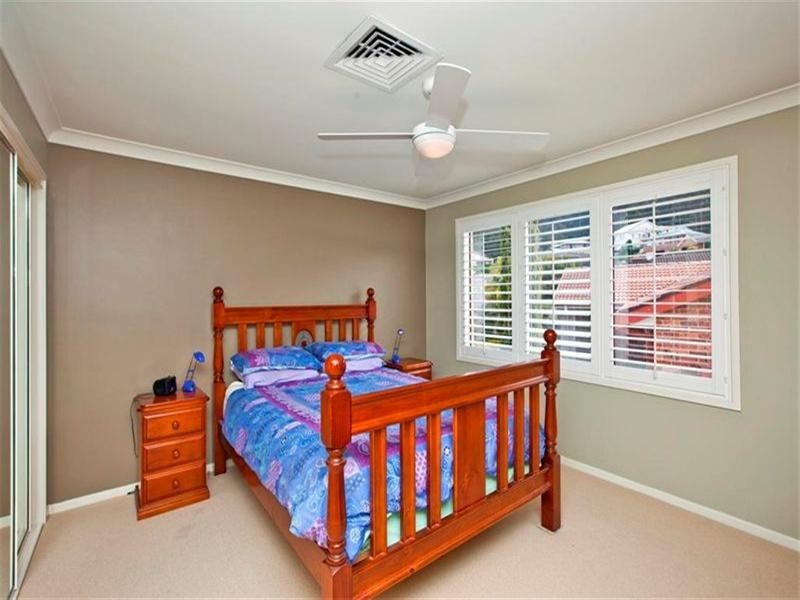 8 Tinglewood Close, Tingira Heights NSW 2290