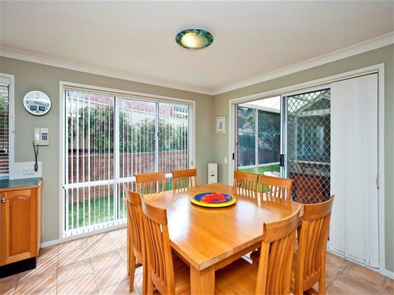 8 Tinglewood Close, Tingira Heights NSW 2290