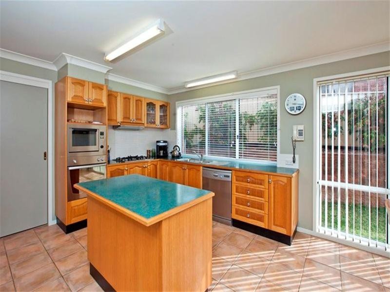 8 Tinglewood Close, Tingira Heights NSW 2290