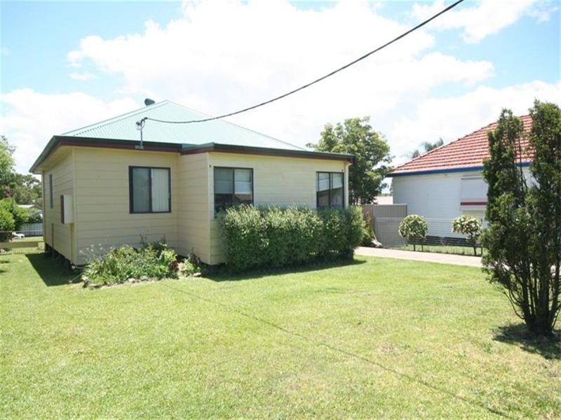 38 Sandgate Road, Wallsend NSW 2287