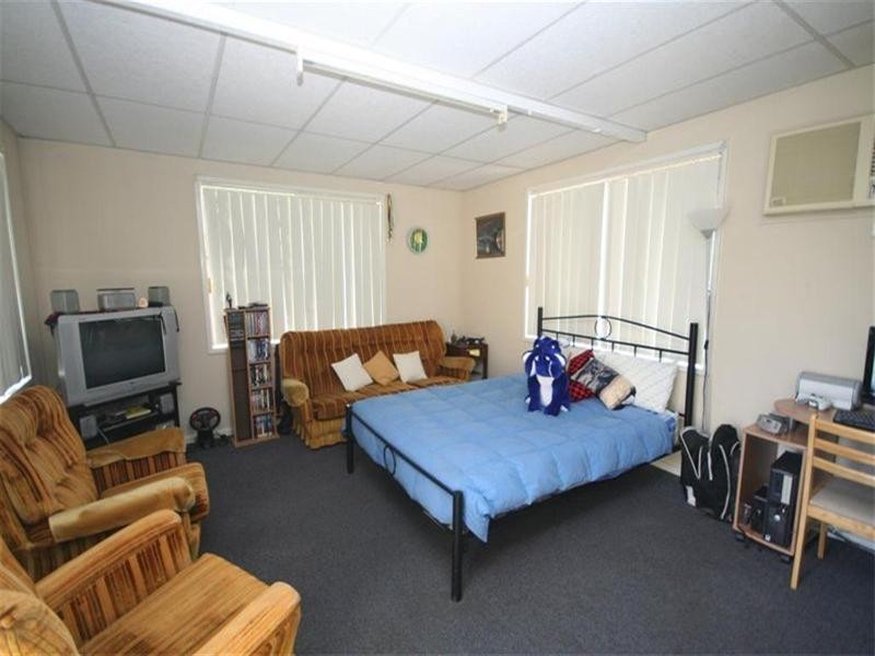 38 Sandgate Road, Wallsend NSW 2287