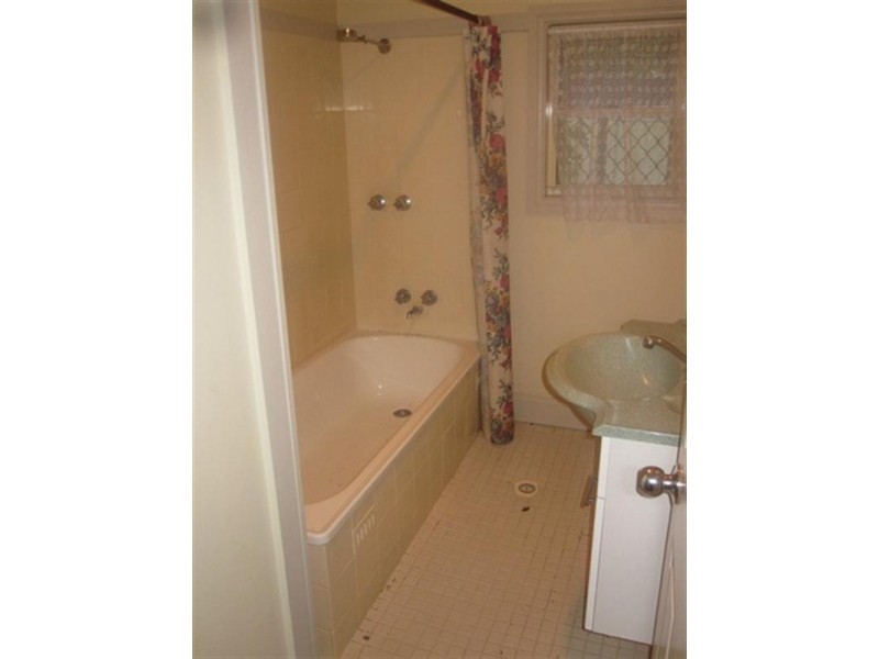 7 Ash Place, Gateshead NSW 2290