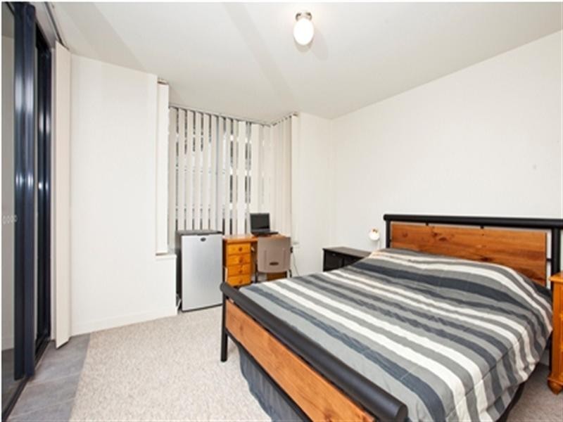 1/16 Newcomen Street, Newcastle NSW 2300