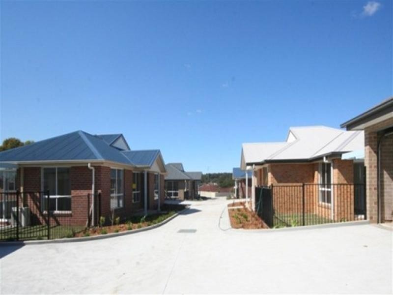 18/14 Croudace Road, Elermore Vale NSW 2287