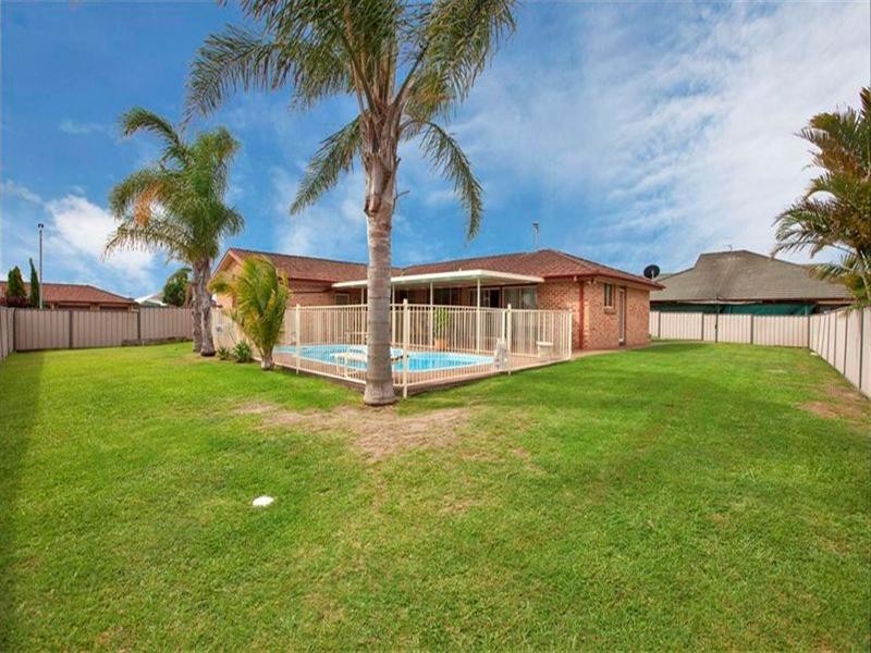 49 Archer Cresent, Maryland NSW 2287