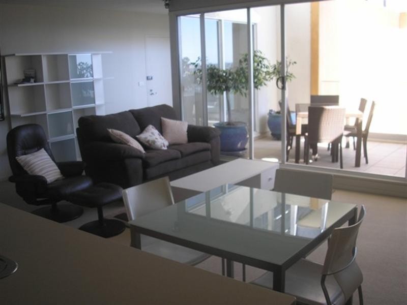 1203/489 Hunter Street, Newcastle NSW 2300