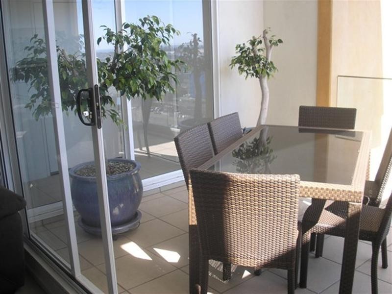 1203/489 Hunter Street, Newcastle NSW 2300