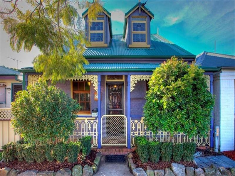 76 Young Street, Carrington NSW 2294