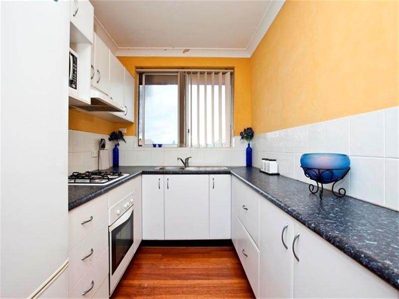 8/8 Mandalong Road, Adamstown NSW 2289