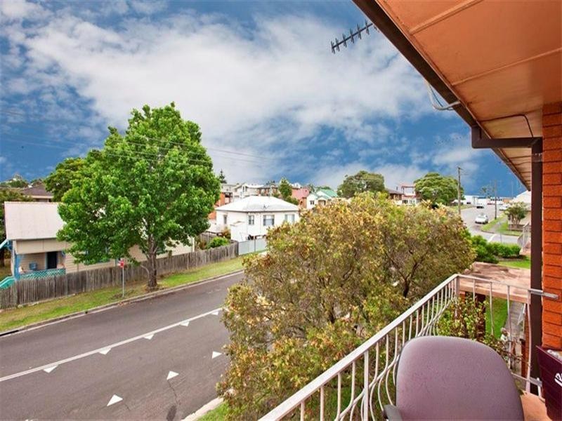 8/8 Mandalong Road, Adamstown NSW 2289