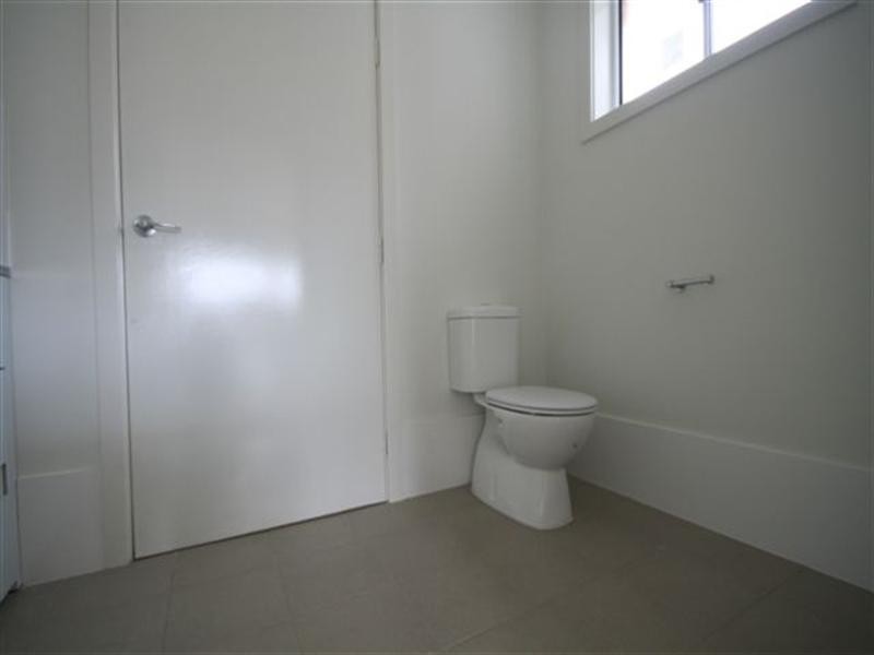 8/14 Croudace Road, Elermore Vale NSW 2287