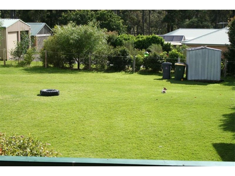 6 Walter Parade, Black Hill NSW 2322