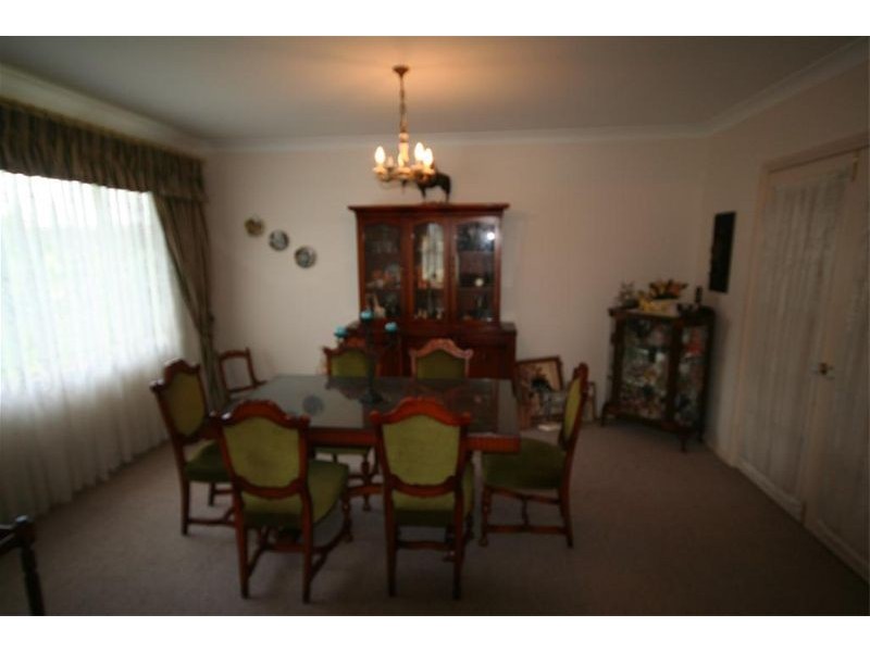 6 Walter Parade, Black Hill NSW 2322