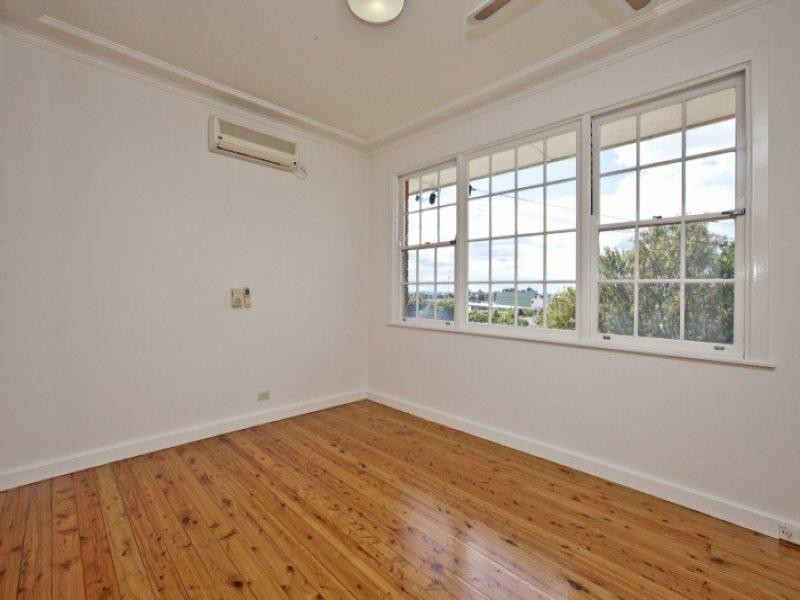 113 Lexington Parade, Adamstown Heights NSW 2289