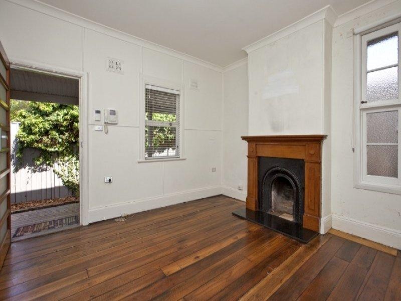 82A Parry Street, Cooks Hill NSW 2300