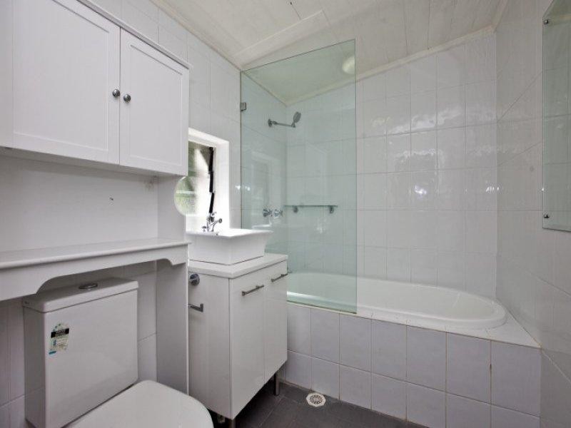 82A Parry Street, Cooks Hill NSW 2300