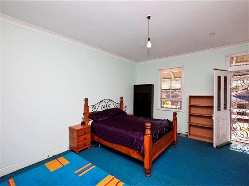 4 Garrett Street, Carrington NSW 2294