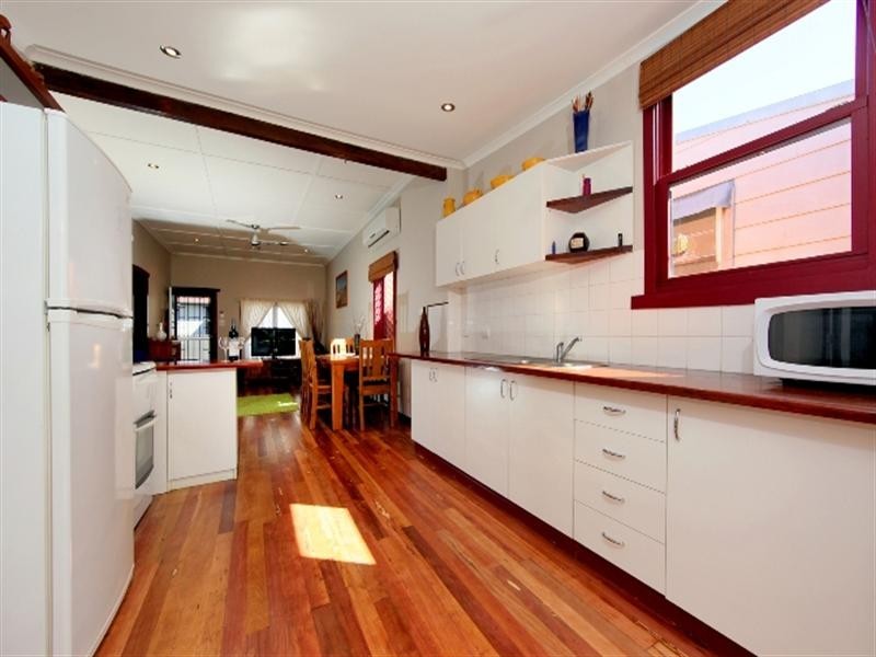 54 Rodgers Street, Carrington NSW 2294