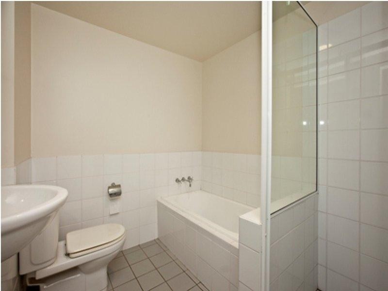 1/16 Newcomen Street, The Hill NSW 2300