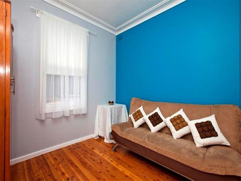 15 Alexander Street, Mount Hutton NSW 2290