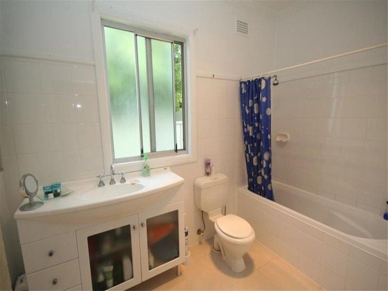 38 Sandgate Road, Wallsend NSW 2287