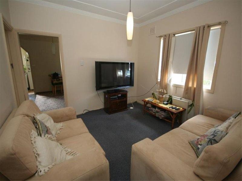 38 Sandgate Road, Wallsend NSW 2287