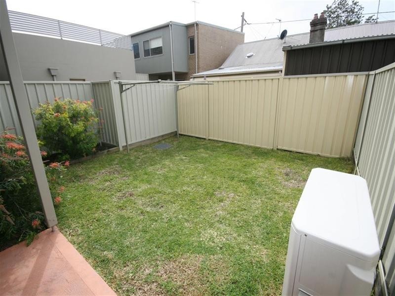 9/124 Young Street, Carrington NSW 2294