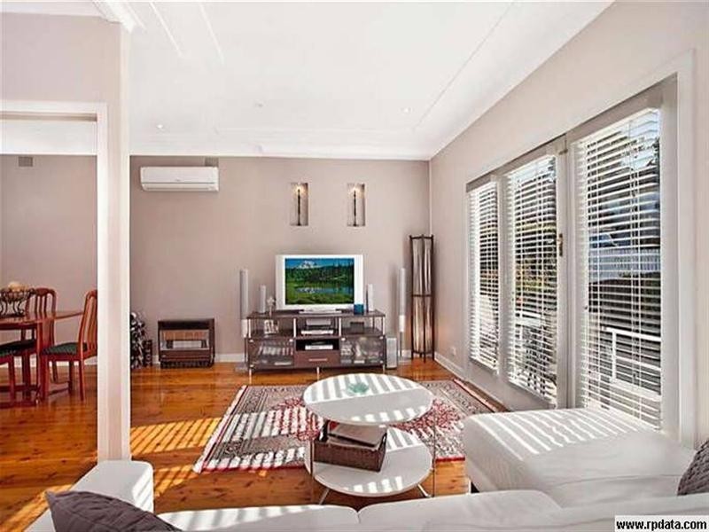 12 Claremont Avenue, Adamstown Heights NSW 2289