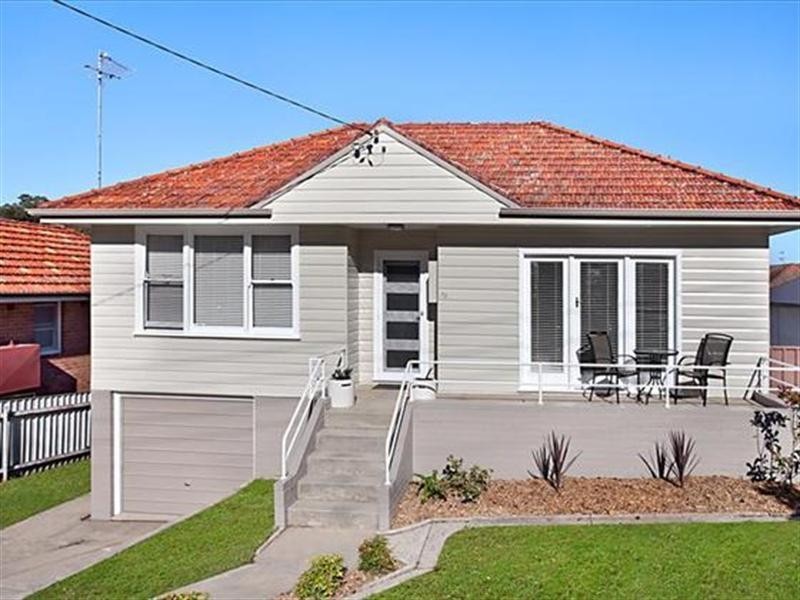 12 Claremont Avenue, Adamstown Heights NSW 2289