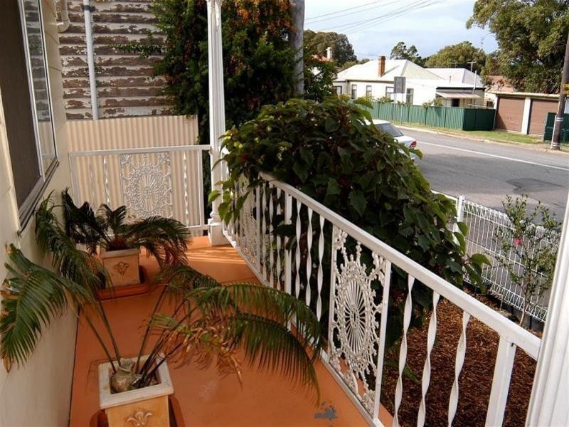 44 Crebert Street, Mayfield NSW 2304