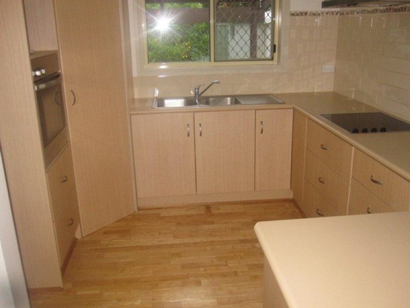 7 Ash Place, Gateshead NSW 2290