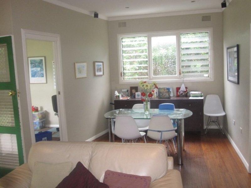 80 Rae Crescent, Kotara NSW 2289