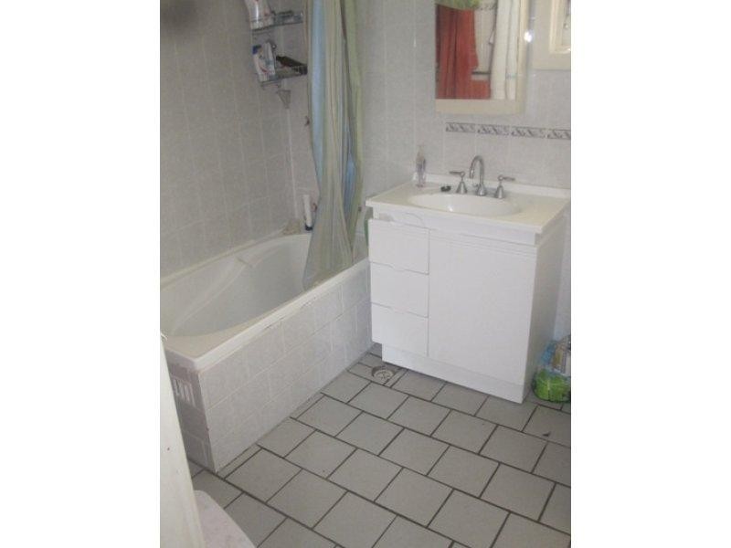 80 Rae Crescent, Kotara NSW 2289