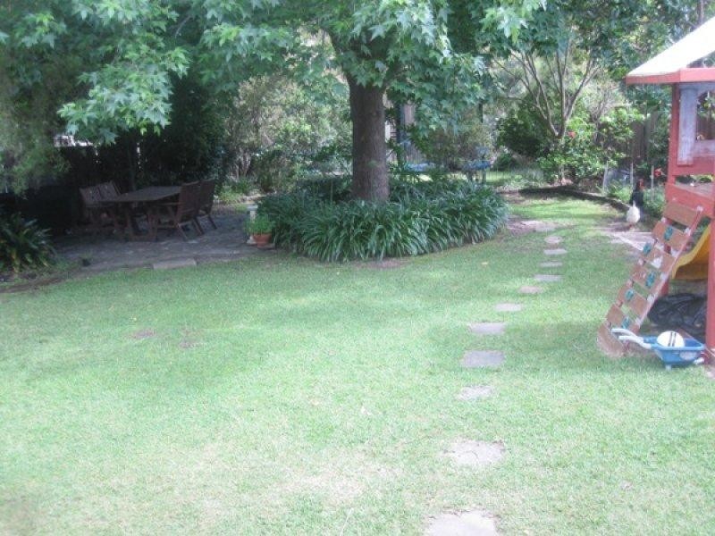 80 Rae Crescent, Kotara NSW 2289