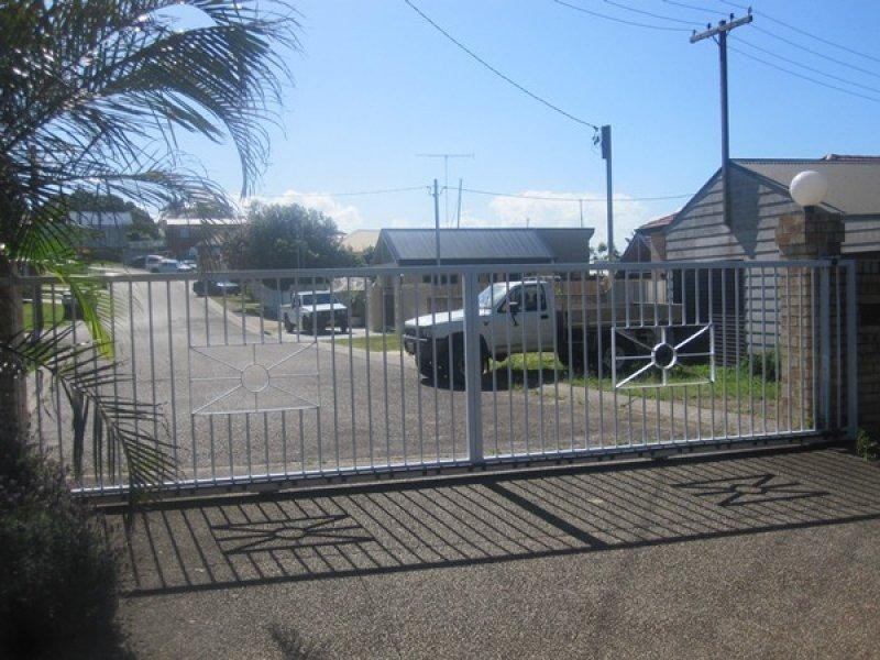 95 Marks Point Road, Marks Point NSW 2280