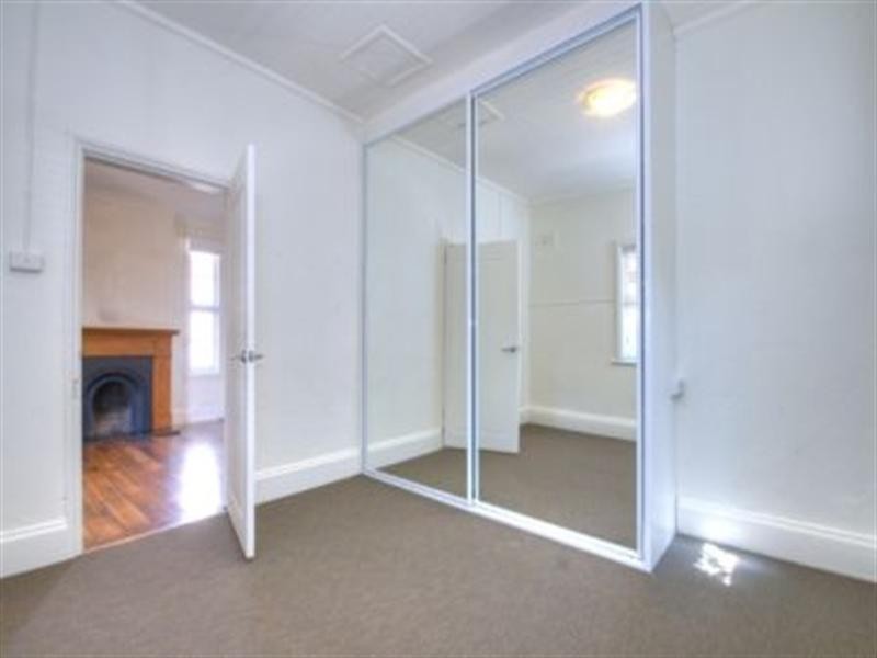 82a Parry Street, Cooks Hill NSW 2300