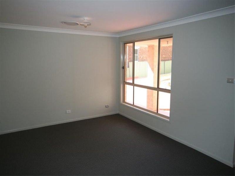 100 Woodstock Street, Mayfield NSW 2304